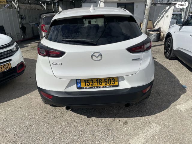 מודעת רכב מאזדה CX-3 2