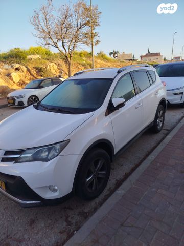 מודעת רכב טויוטה RAV4