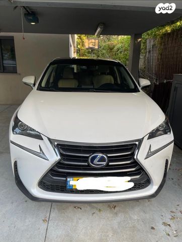 מודעת רכב לקסוס NX