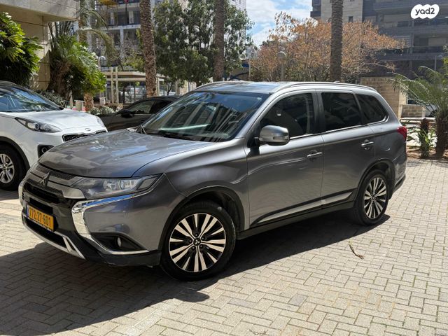 מודעת רכב מיצובישי אאוטלנדר