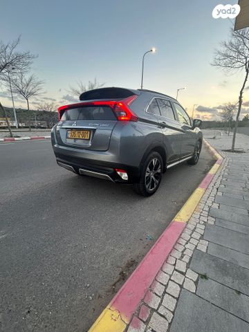 מודעת רכב מיצובישי אקליפס קרוס