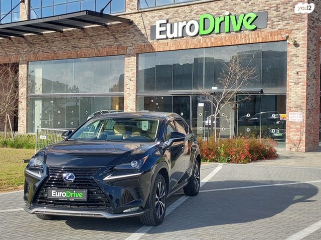 מודעת רכב לקסוס NX