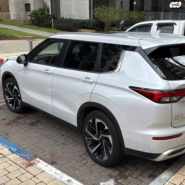 מודעת רכב מיצובישי אאוטלנדר