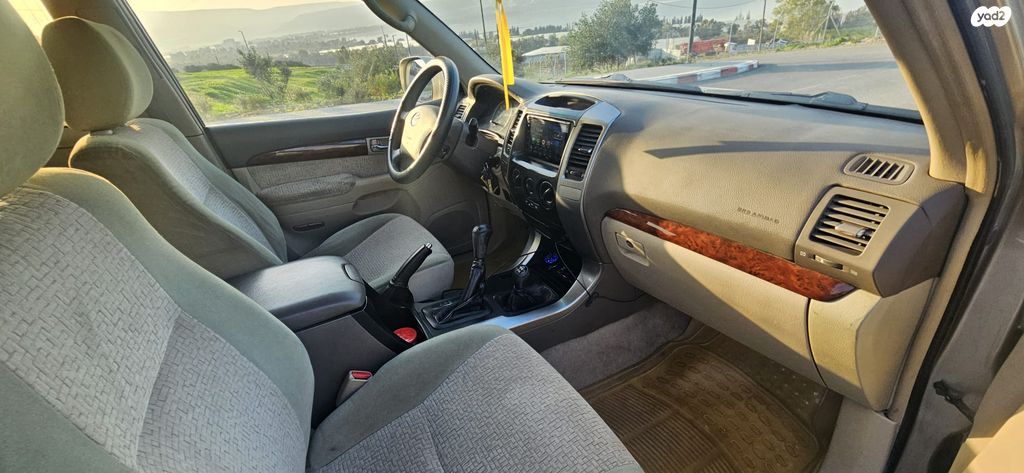 מודעת רכב טויוטה לנד קרוזר