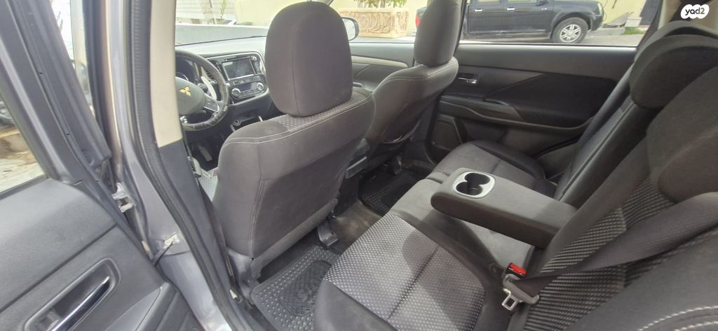 מודעת רכב מיצובישי אאוטלנדר