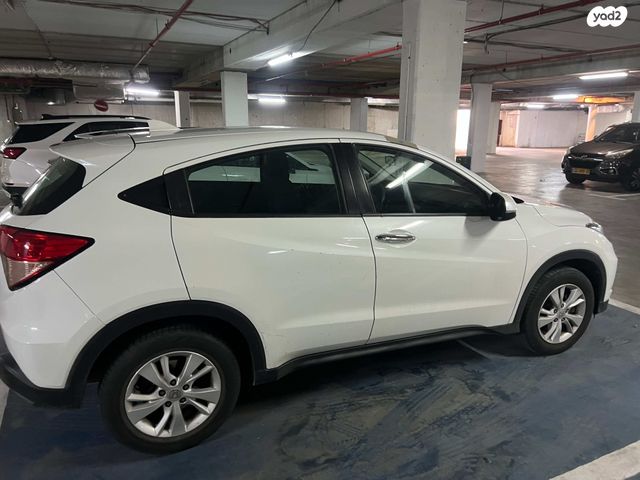 מודעת רכב הונדה HR-V