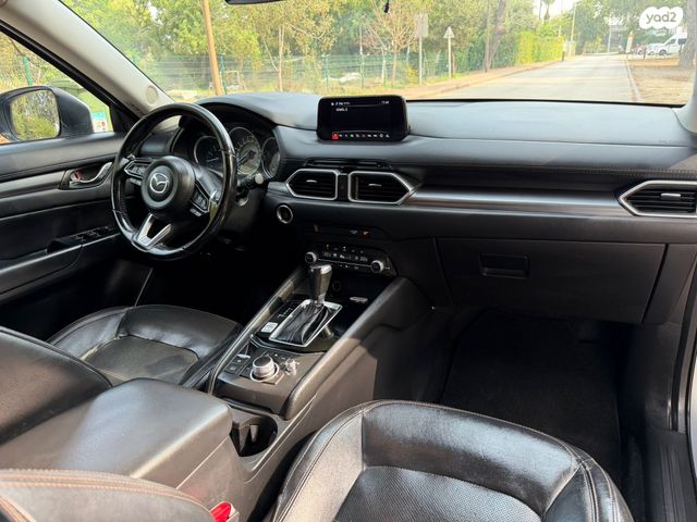 מודעת רכב מאזדה CX-5