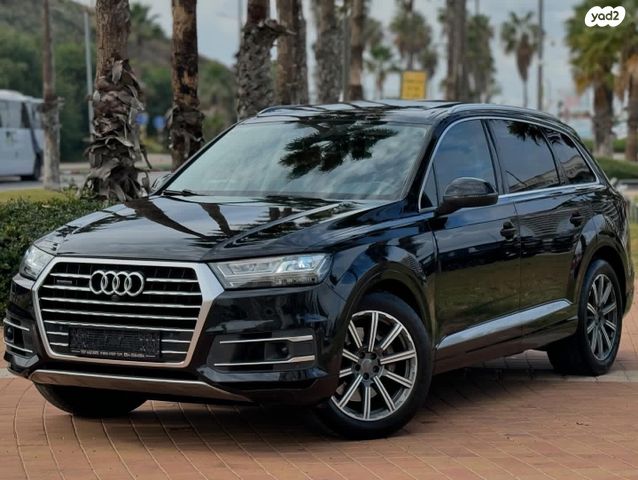 מודעת רכב אאודי Q7