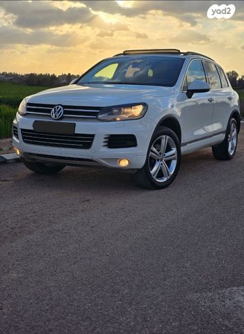 מודעת רכב פולקסווגן טוארג