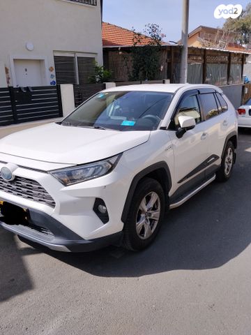 מודעת רכב טויוטה RAV4
