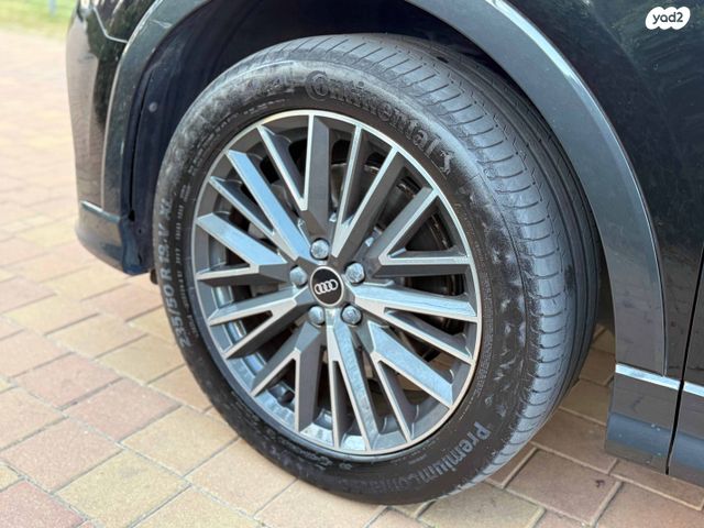 מודעת רכב אאודי Q3 1