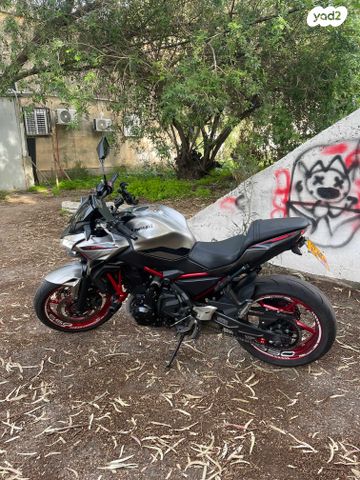 מודעת רכב קאוואסאקי Z650 abs