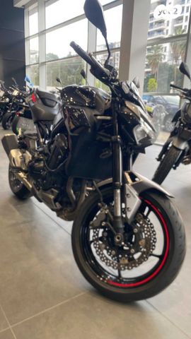 מודעת רכב קאוואסאקי Z900
