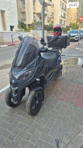 מודעת רכב פיאג'ו אחר