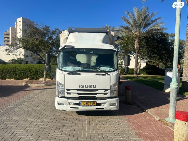 מודעת רכב איסוזו