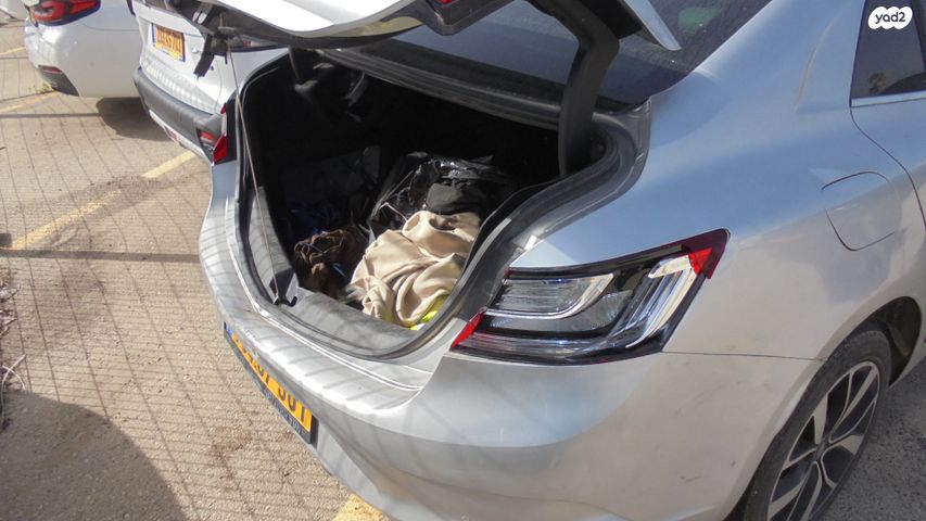 מודעת רכב רנו מגאן 2