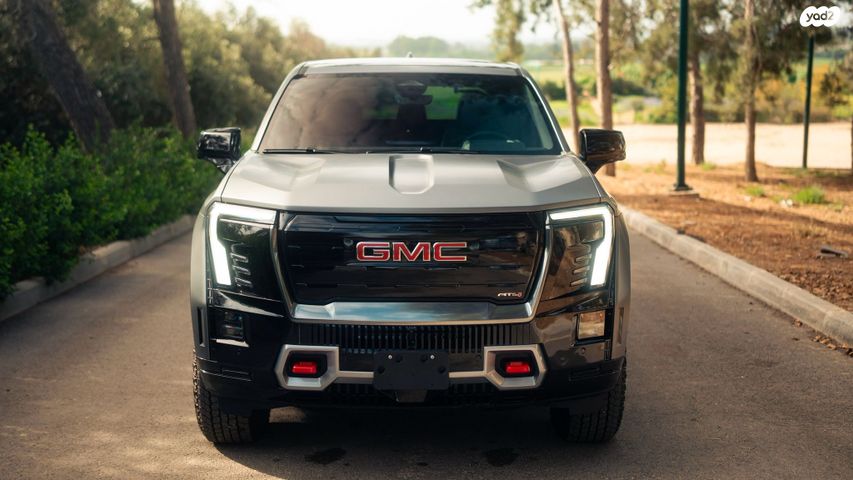 מודעת רכב ג'י.אם.סי סיירה EV  