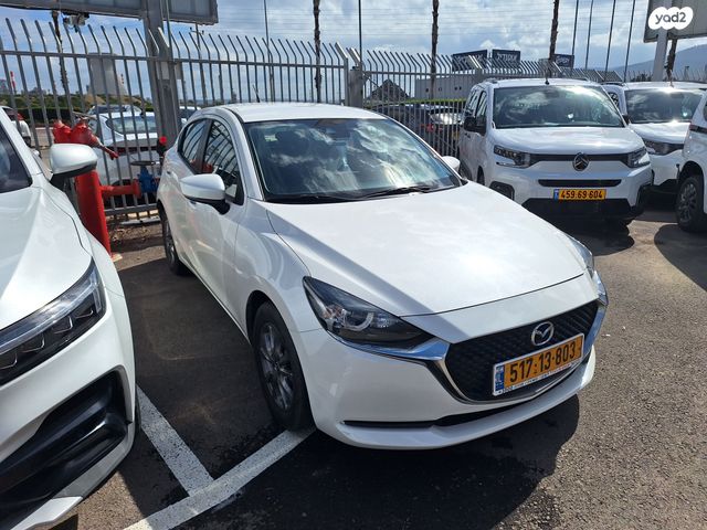 מודעת רכב מאזדה 2