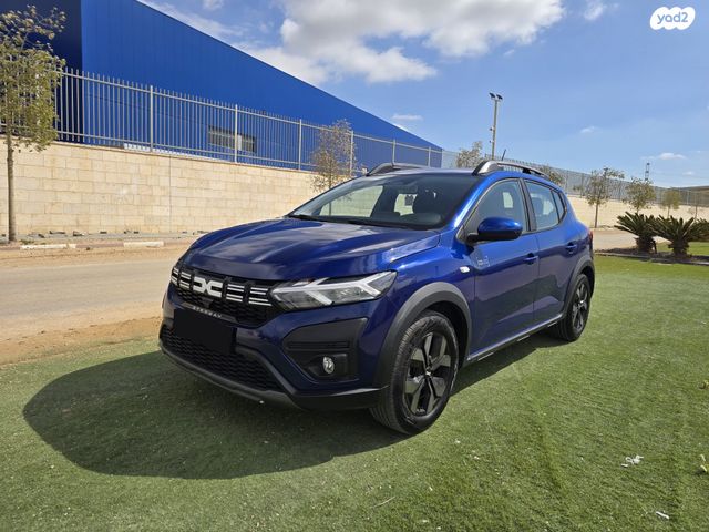 מודעת רכב דאצ'יה סנדרו Stepway