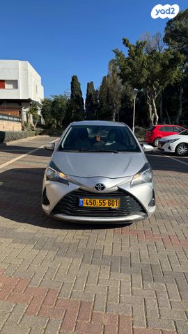 מודעת רכב טויוטה יאריס