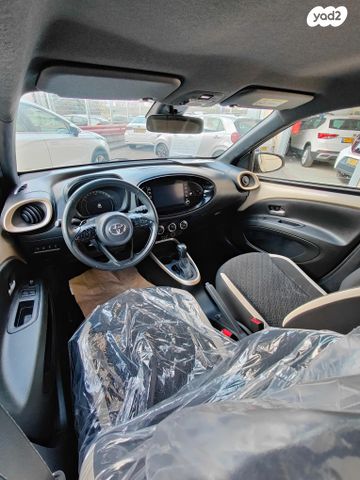 מודעת רכב טויוטה אייגו X