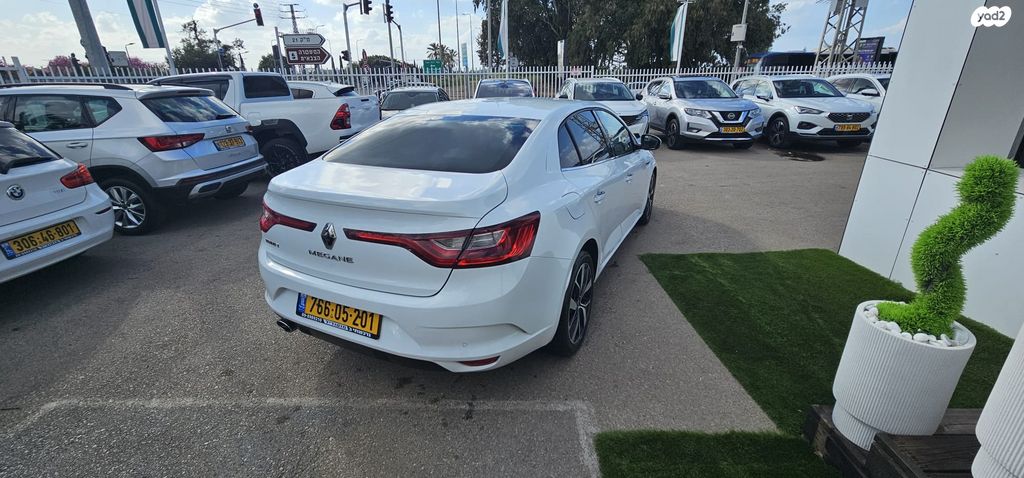 מודעת רכב רנו מגאן 2