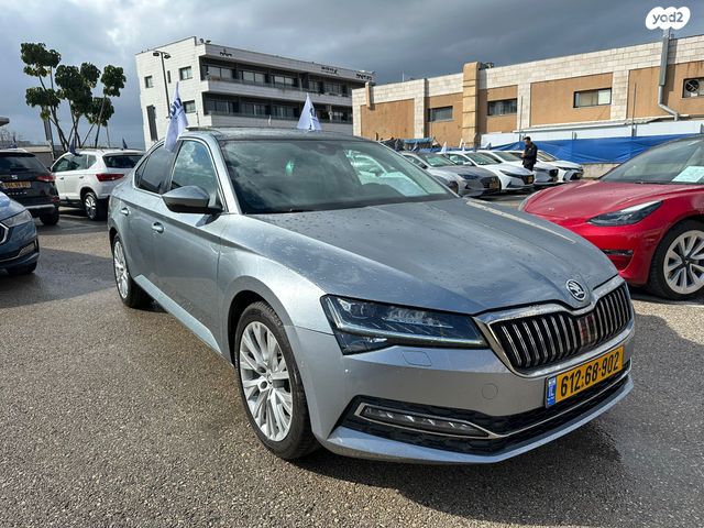 מודעת רכב סקודה סופרב