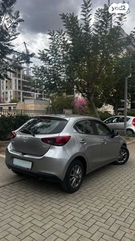 מודעת רכב מאזדה 2 2