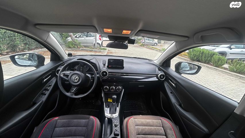 מודעת רכב מאזדה 2 1