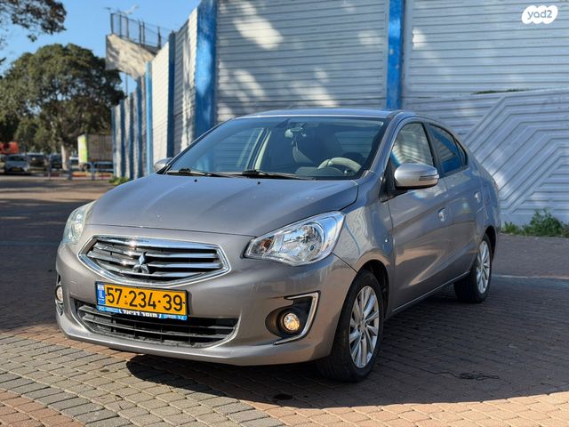 מודעת רכב מיצובישי אטראז'