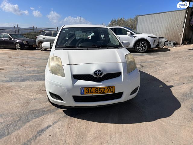 מודעת רכב טויוטה יאריס