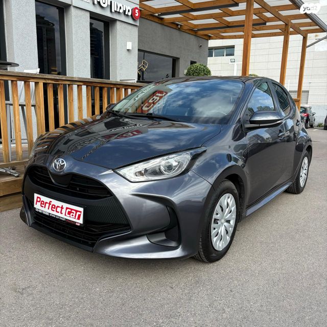 מודעת רכב טויוטה יאריס