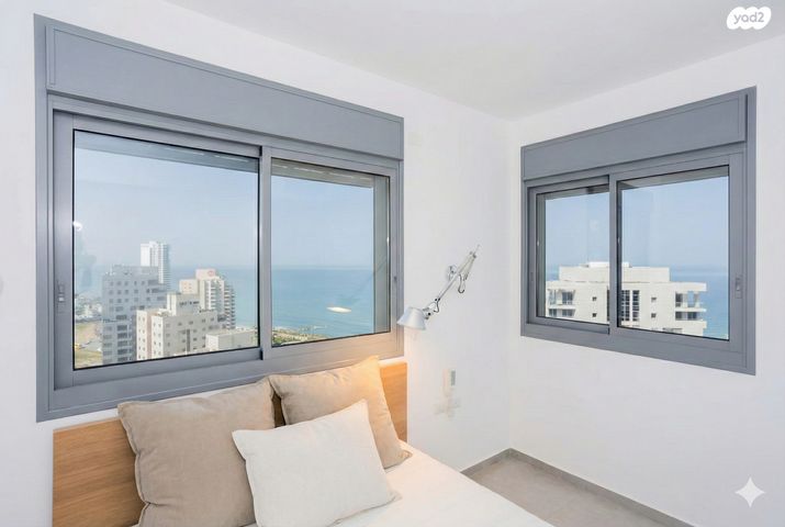 אמנון ליפקין שחק 1