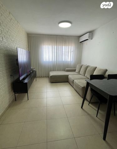 אבא אחימאיר 12