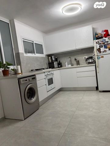 מתתיהו גנם 12