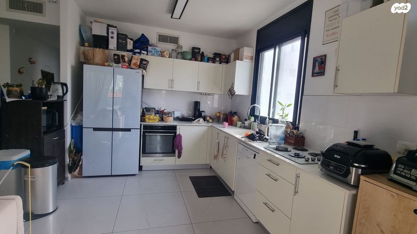 פנחס רוטנברג 54