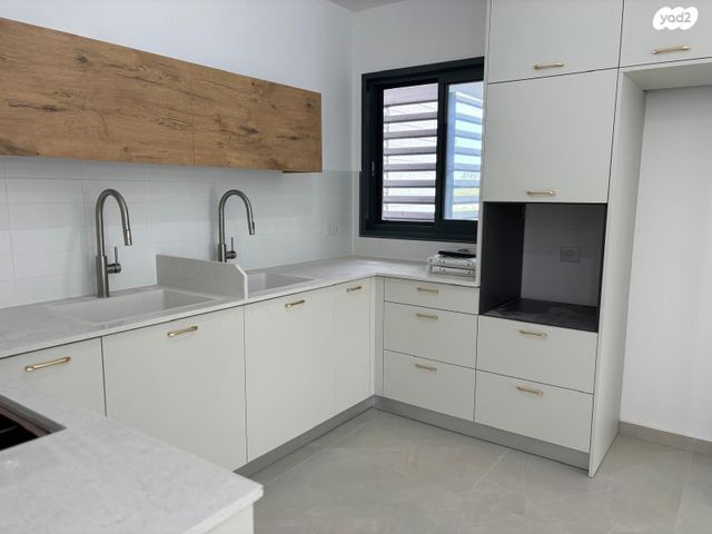 הרב מרדכי אליהו 20