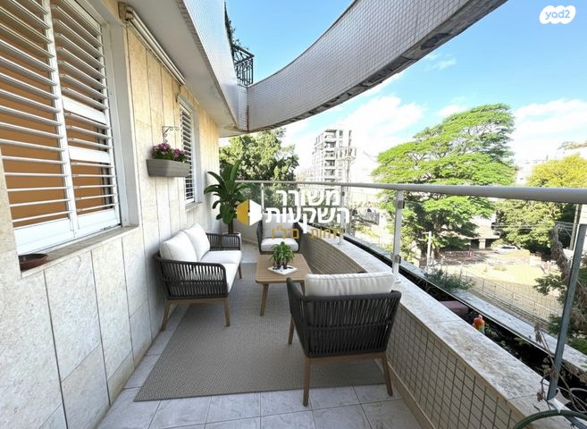 דירה, ארלוזורוב, כפר סבא