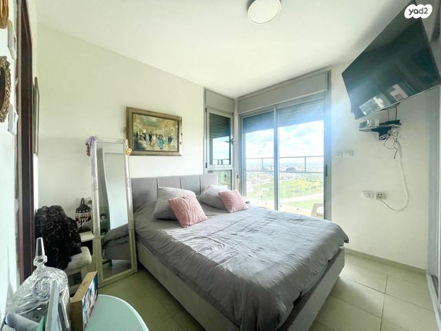 שדרות מקס ואמפרו שיין 