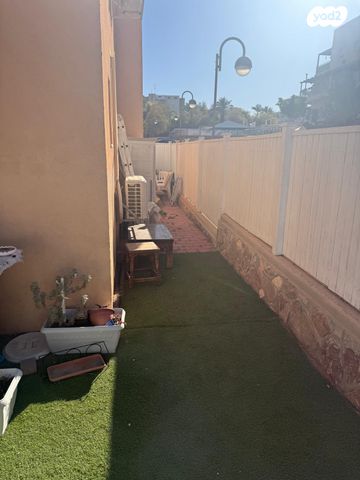 המעיינות, שחמון, רובע 8