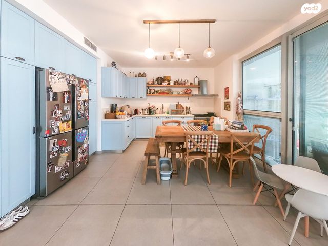 גרציאני יצחק 