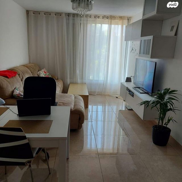 דירה, נתניה