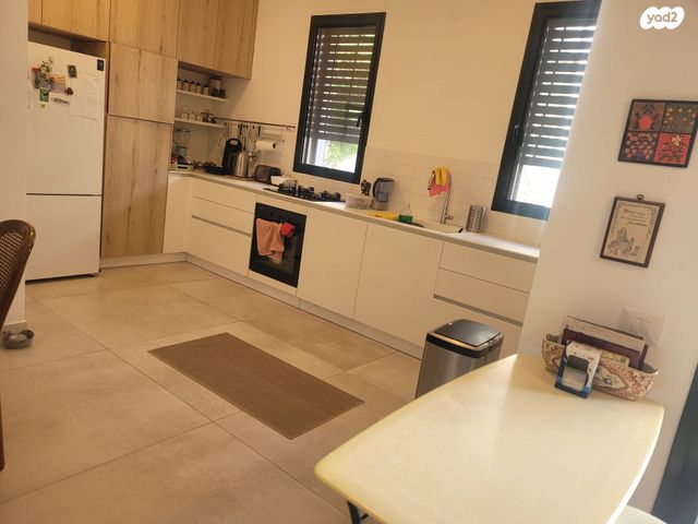 נווה אביבים