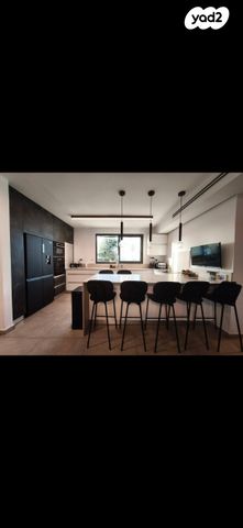 גן יבנה מערב