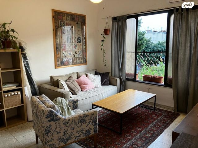 דירה, צהלון, שיכוני חסכון, תל אביב יפו