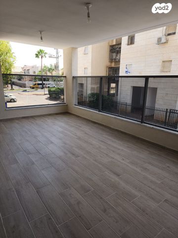 שדרות בן גוריון 28