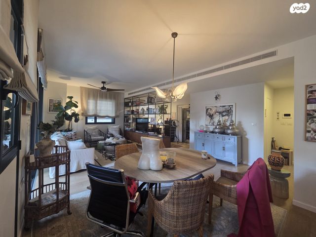 גרציאני יצחק 