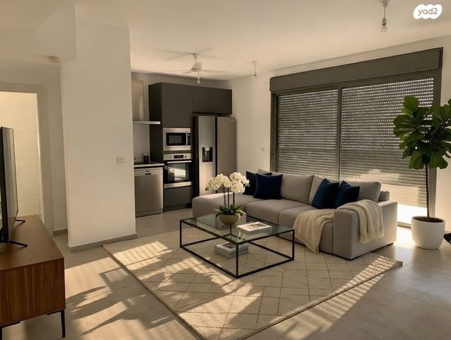 שמואל ירחינאי 