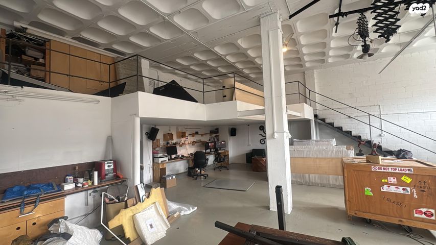 דרך קיבוץ גלויות 