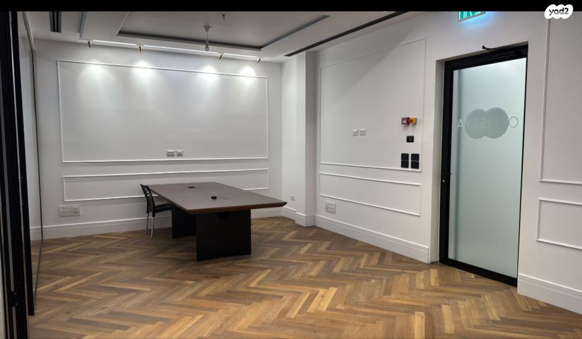 משרדים, רעננה